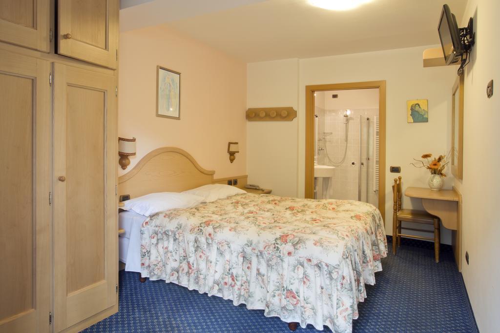 Hotel Al Lago Soraga Eksteriør bilde