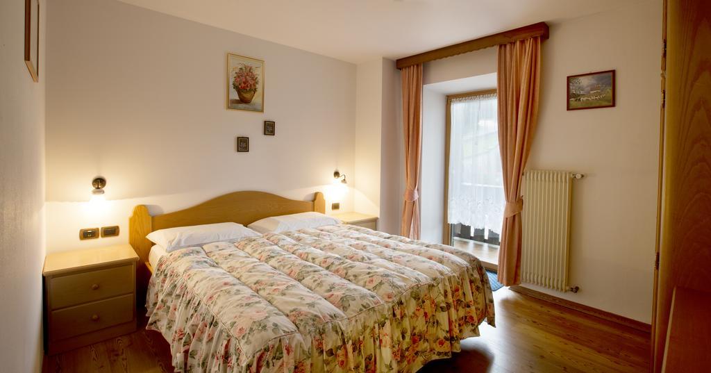 Hotel Al Lago Soraga Eksteriør bilde