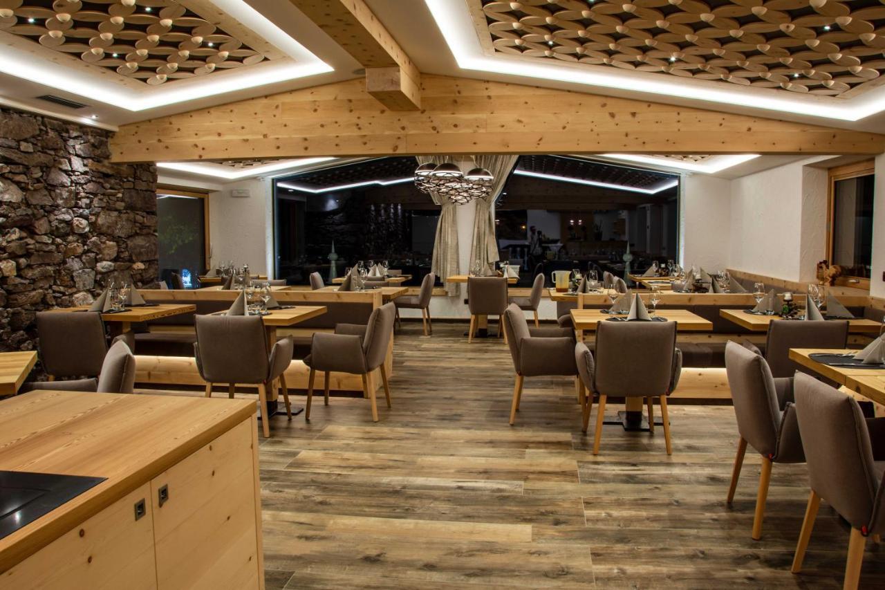 Hotel Al Lago Soraga Eksteriør bilde